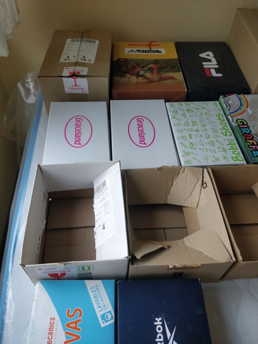 Кутии за подаръци,пратки, съхранение гр. Варна Възраждане 3 • OLX.bg