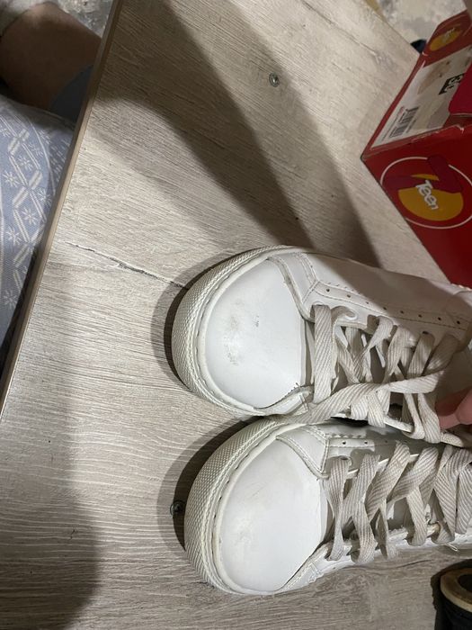 Кроссовки турецкие размер 38