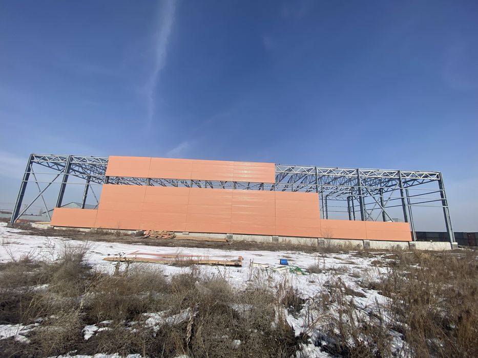 Продаю сэндвич панели,есть монтажники