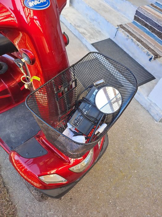 Scuter electric seniori