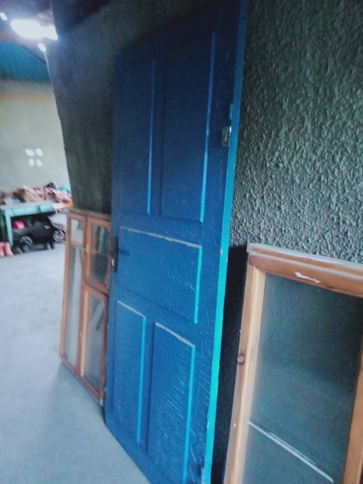 Продам окна и двери деревянные