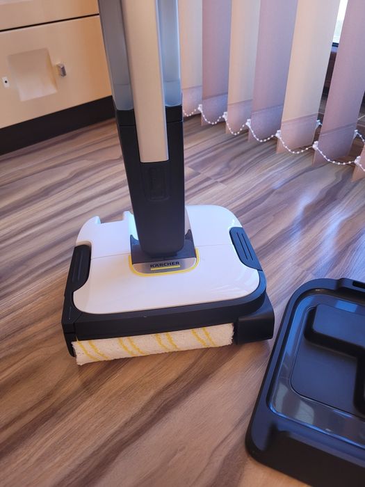 Подочистачка Керхер