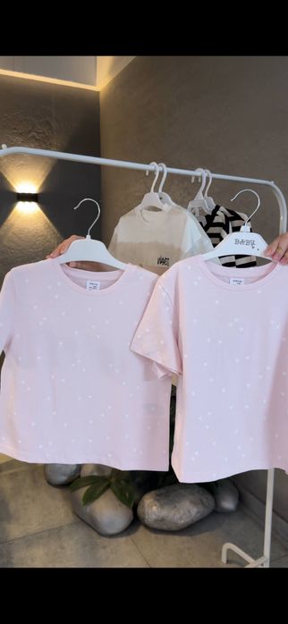 Футболка от фирмы ostin 4-5 лет