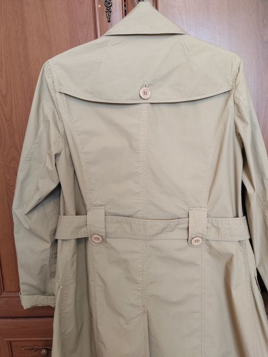 Продам тренч женский