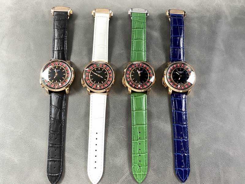 Часовник Jacob & Co. Casino Tourbillon с кварцов механизъм