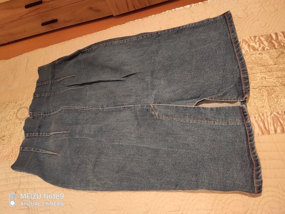 Дънкова пола 10 лв.