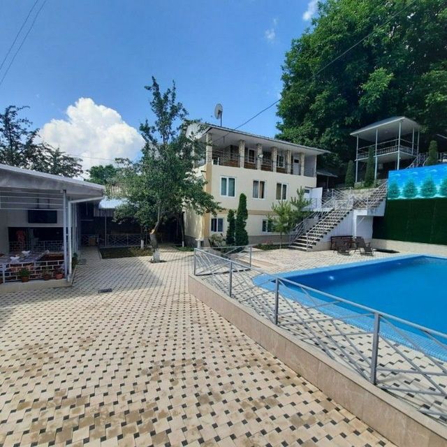 Продается дача "Чорбог кургони" 9 соток.