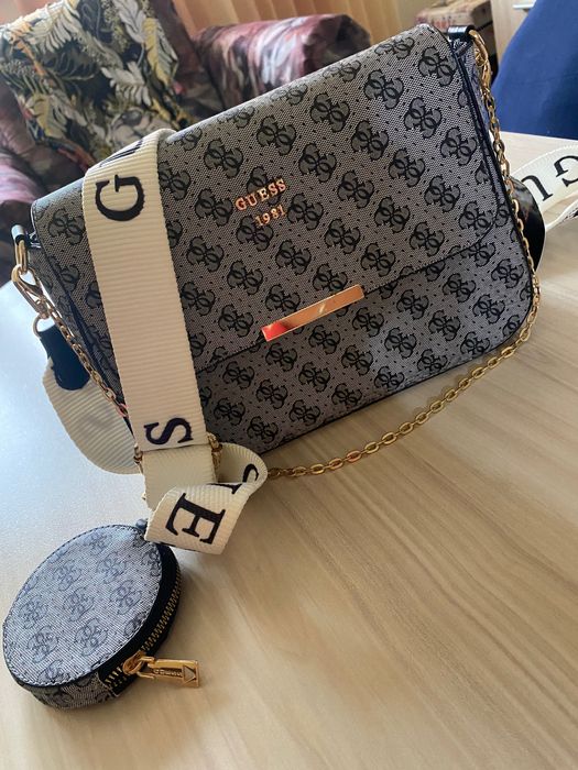 Чисто нова чанта