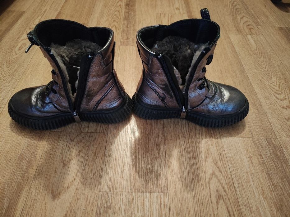 Зимние сапожки на девочку размер 29