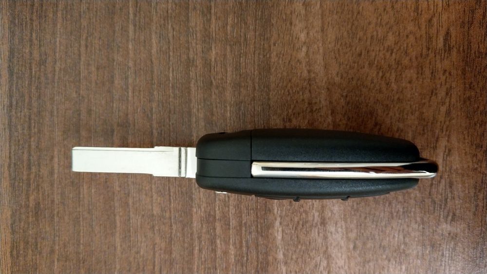Carcasa cheie Audi cu 3 butoane