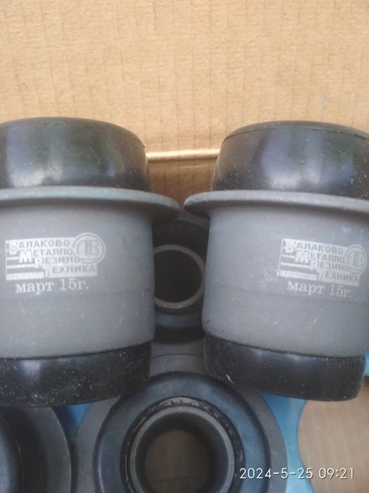 Сайлент блок для жигулей .Оригинал Балаково.Есть и другие запчасти ВАЗ