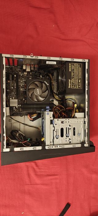 Carcasa PC + Sursa + Placa baza Asus + Procesor AMD 3900X + HDD 750GB