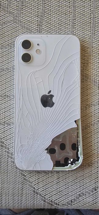 Телефони apple за части
