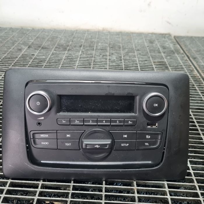 Cd player Dacia Duster II 2018 - 2021 (1584) Garantie