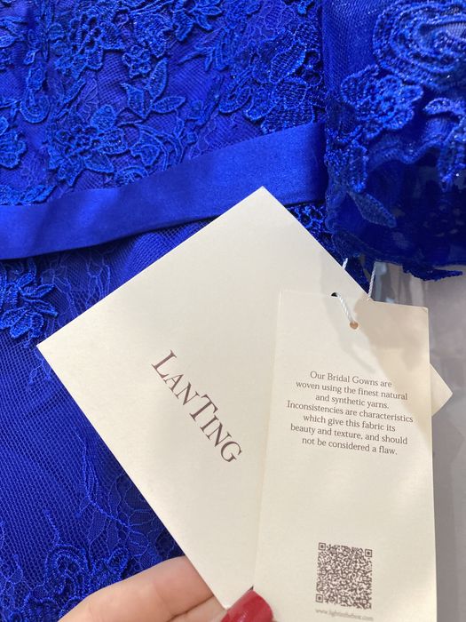 Rochie de ocazie: Albastru regal