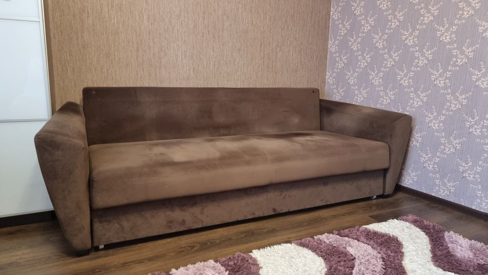 Продам диван в отличном состоянии
