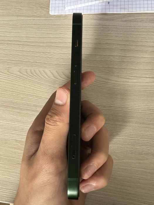 Айфон 13 256гб емкость 88