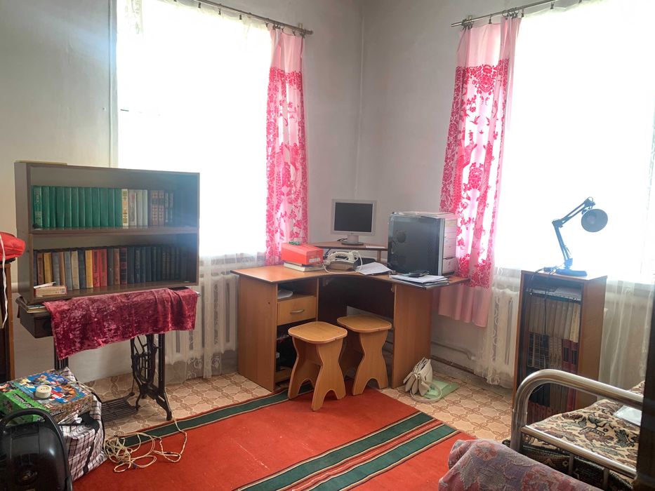 №1366. Продается 2-х комнатная кв. в старом городе.