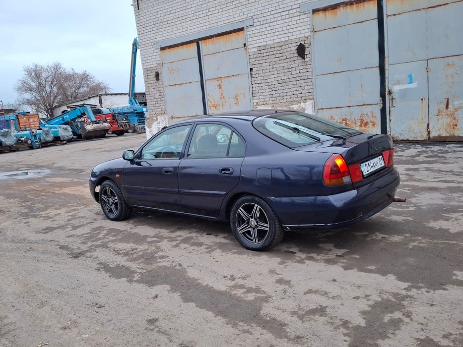 Продам митсубиши каризма