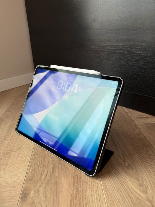 APPLE IPAD PRO 256GB 12.9INCH WI-FI 6th GENERATION + APPLE PEN PRO + CASE