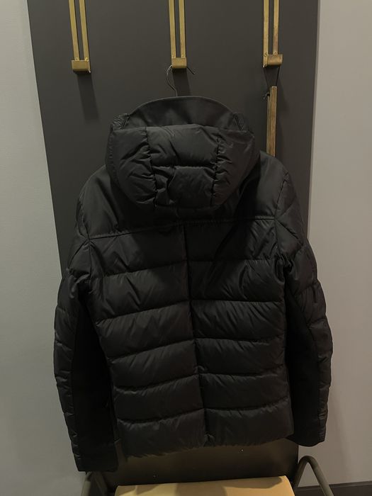 Moncler куртка оригинал