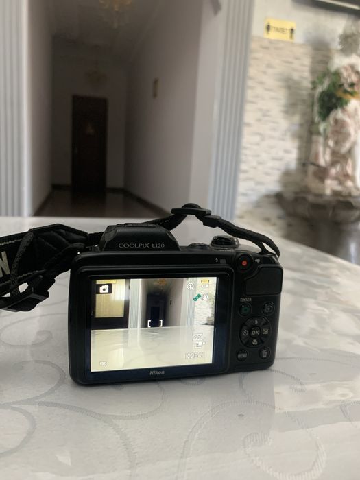 Фотоопарат Nikon