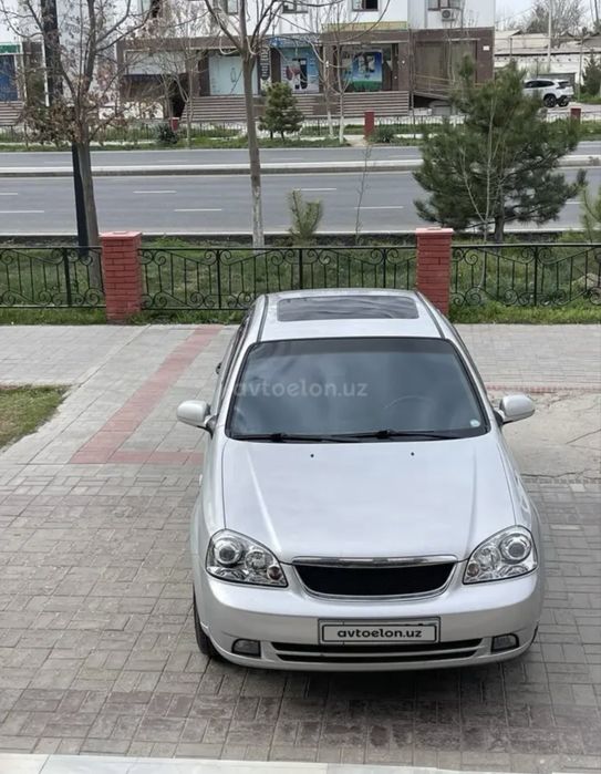 Bi Led fara sotiladi srochna Azoom 4500 talik sertifikati bilan