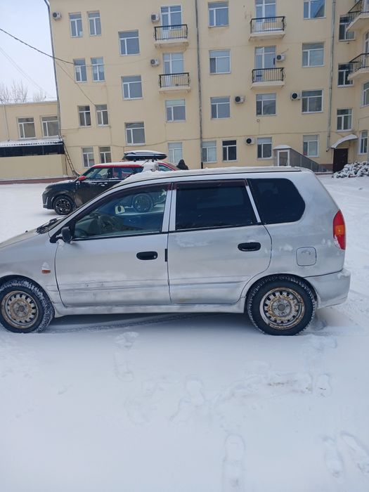 Митсубиси спэйс стар 1,8 бензин