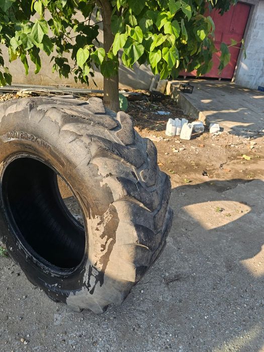 Cauciucuri 400/80-24