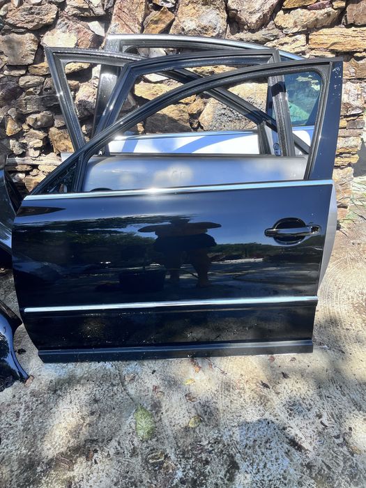 Предна лява врата черна за фолксваген пасат б5 volkswagen passat b5.5