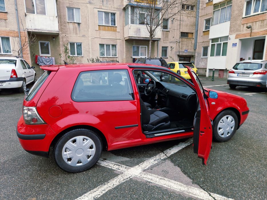 Volkswagen 4  ,1.6, 16v