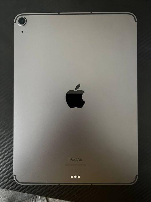 Ipad Air 5th gen + sim