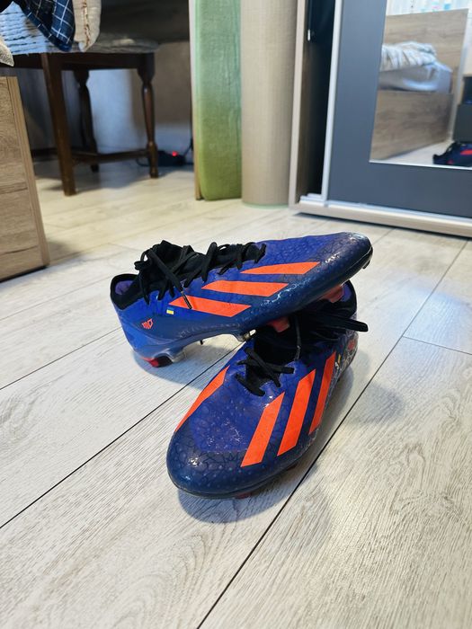 Бутонки Adidas