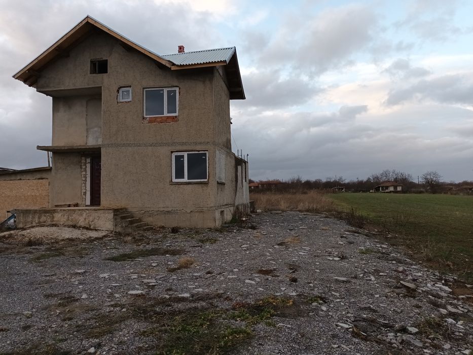 Продава се Къща в Дулово - 210 кв.м за 217 €/кв.м - Снимка #4