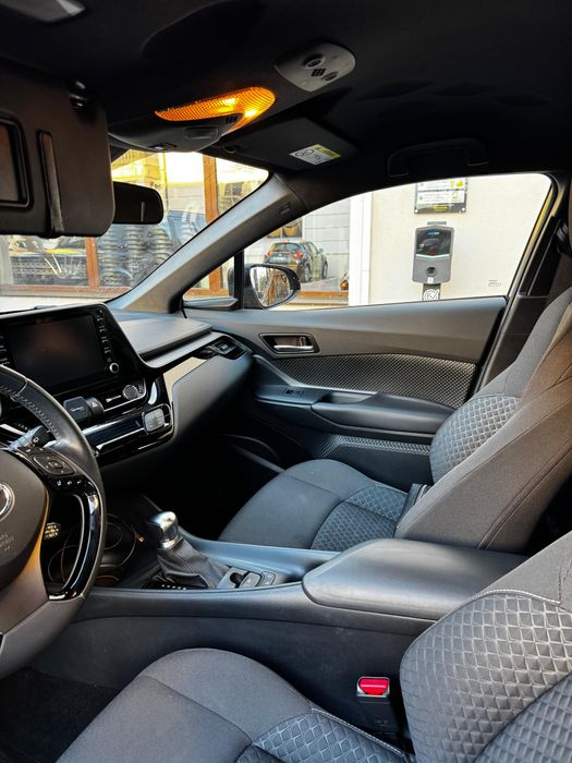 Toyota C-HR Hybrid 2021 1.8 122 CP Automata 54.500 km Garantie Toyota