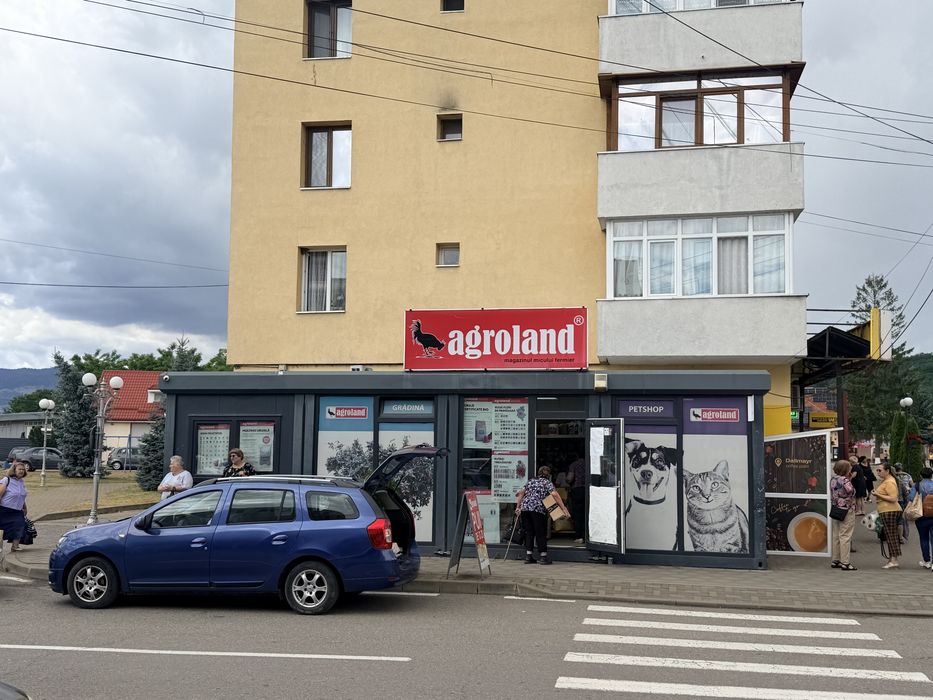 Închiriere spațiu comercial – 40 mp – Dărmănești, ultracentral