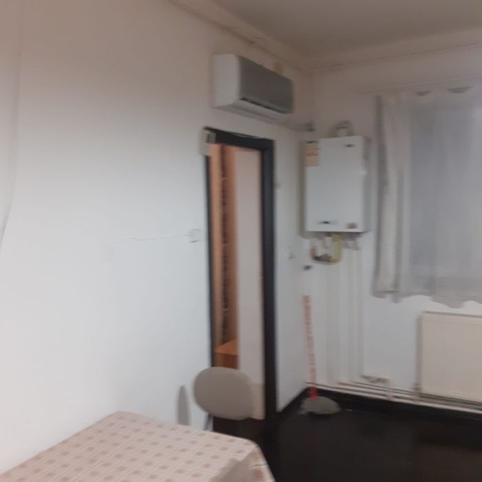 Închiriez apartament 2 camere Ghimbav