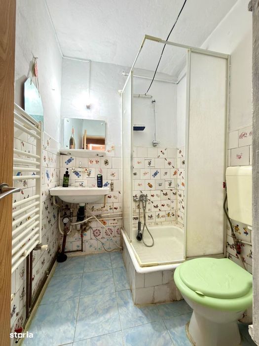 Apartament cu 4 camere, 79 mp utili, etaj 1 - Zona Lipovei