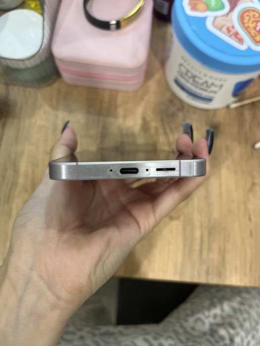 продам телефон Samsung galaxy A55