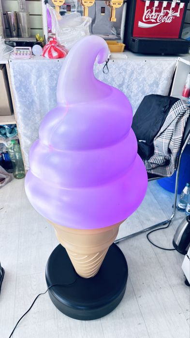 Продам макет статует мороженого