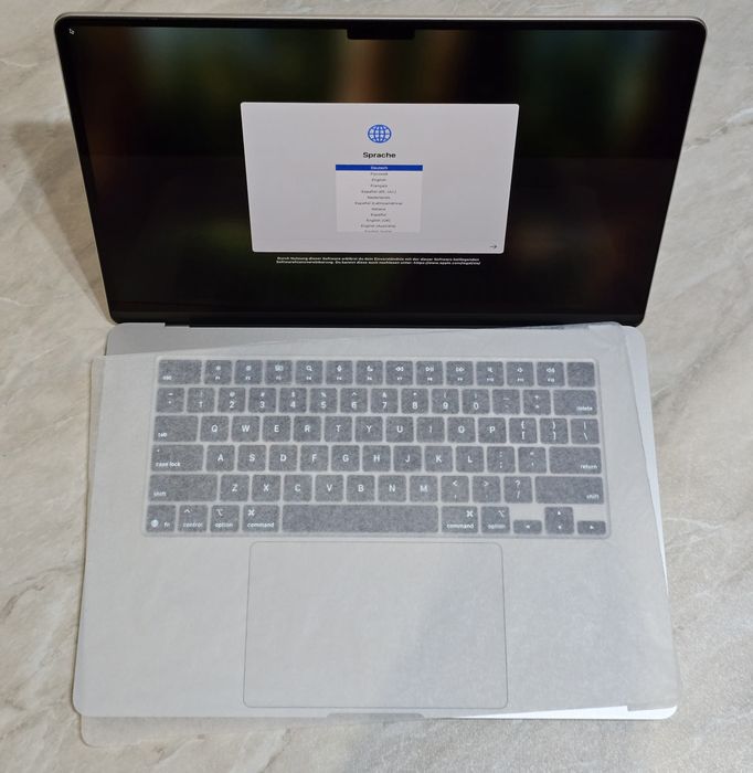 MacBook Air/Pro M3/M4/M5