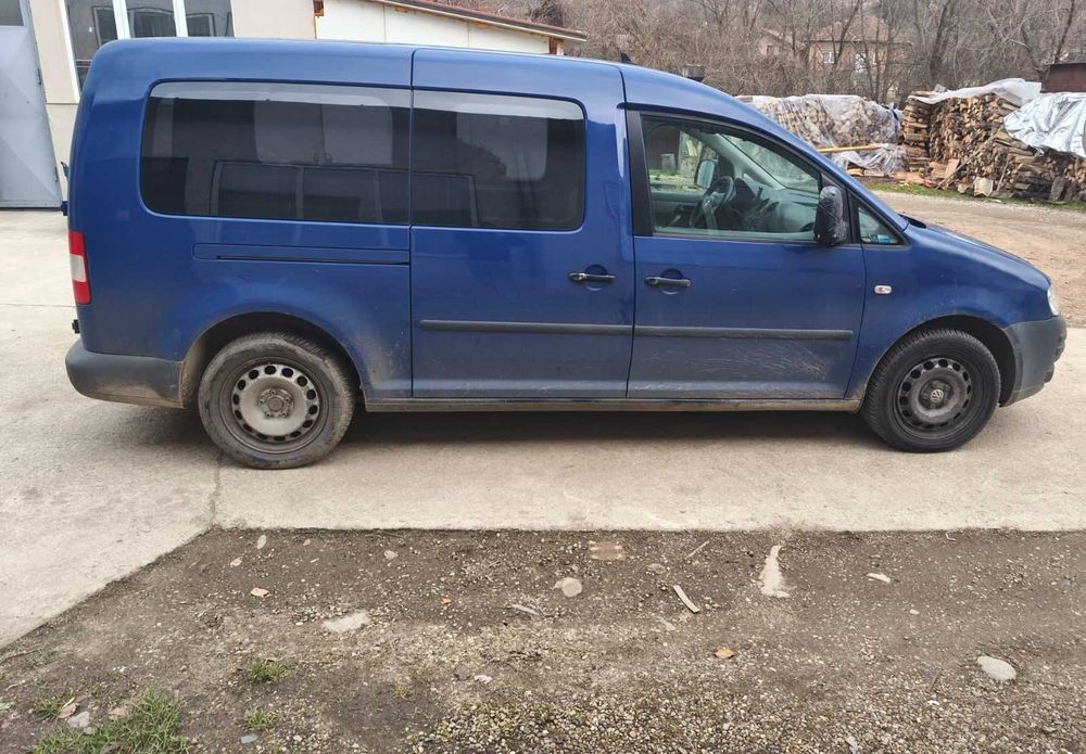 VW Caddy Maxi 2009