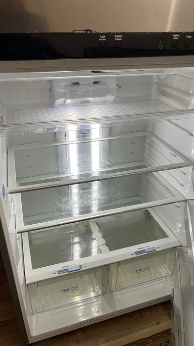 Холодильник в хорошем состоянии