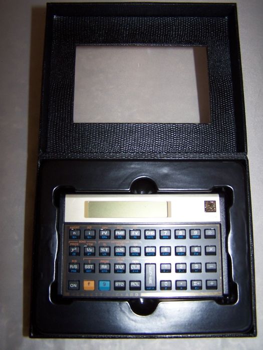 Калькулятор HP 12 3