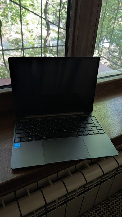 Ноутбук Acer Gadget Etbook CWI570