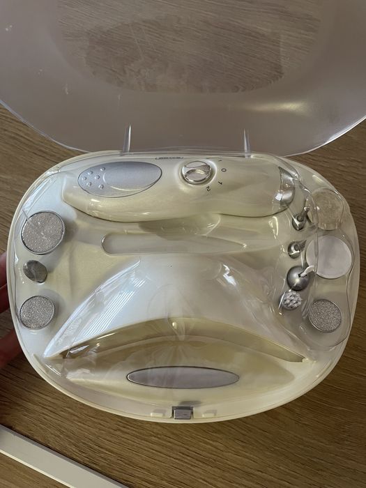 Комплект за маникюр/педикюр