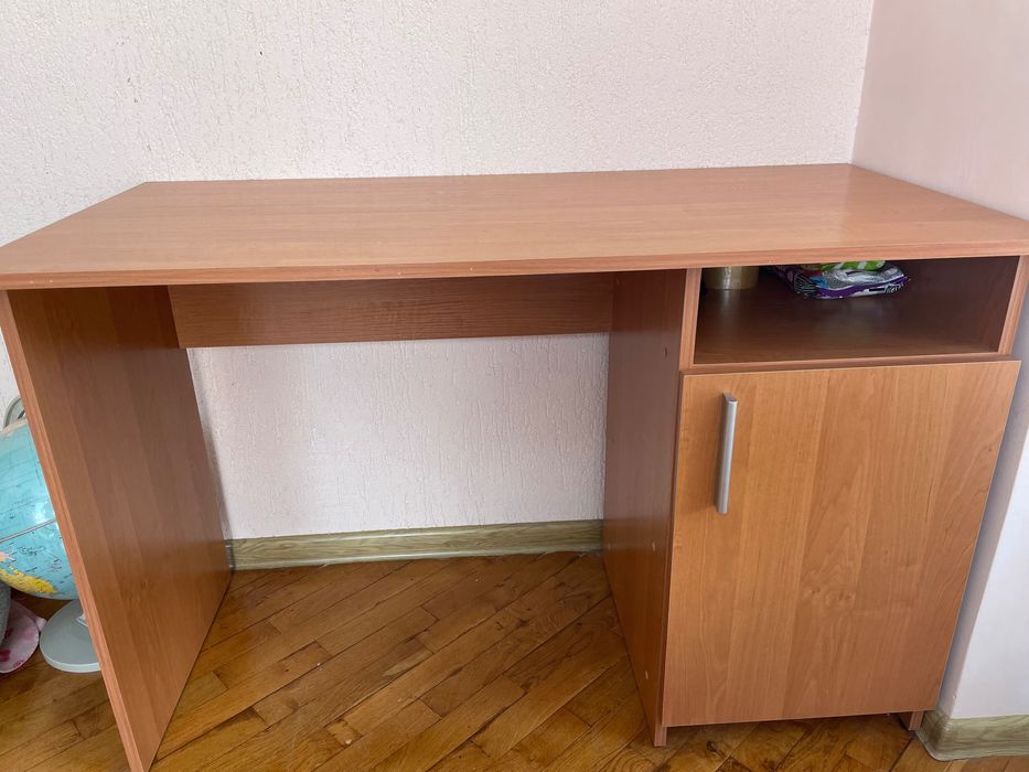 Приста(140х200)+ бюро(120х70)