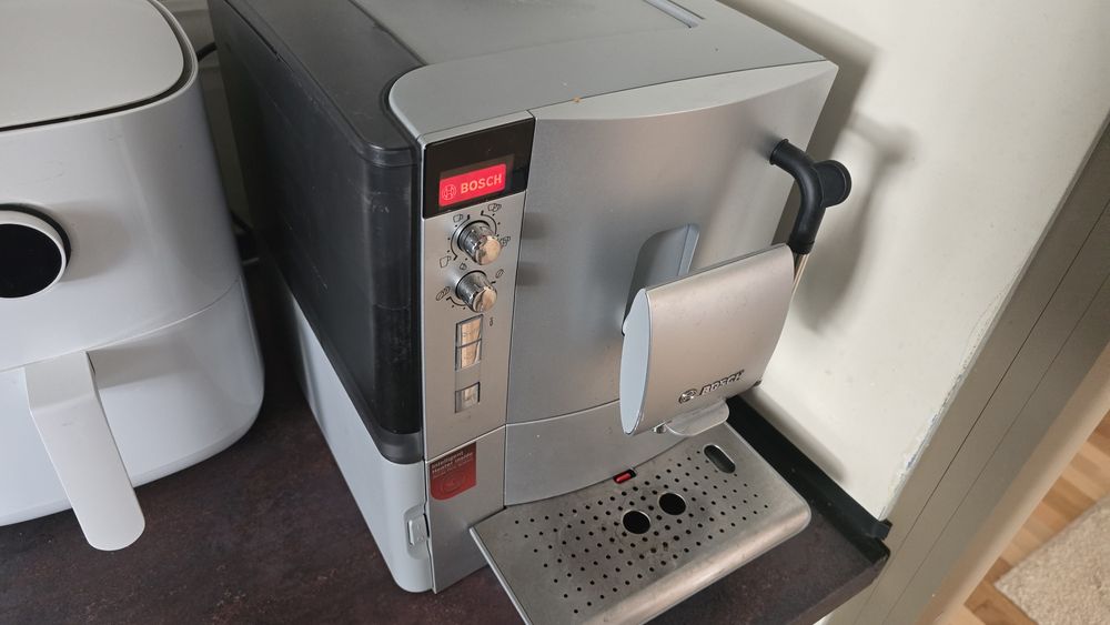 Vand espressor Bosch semiprofesional