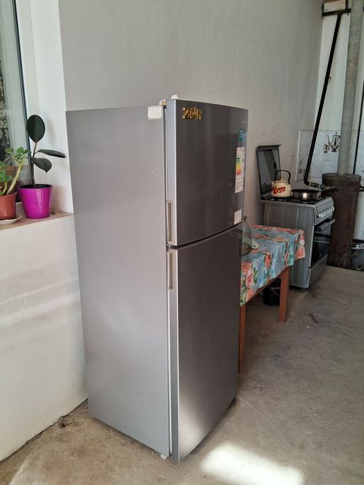 Продам холодильник Samsung