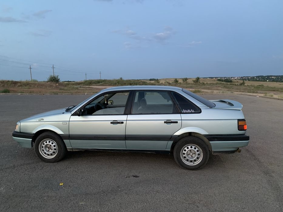 Продам passat b3 1.8PF